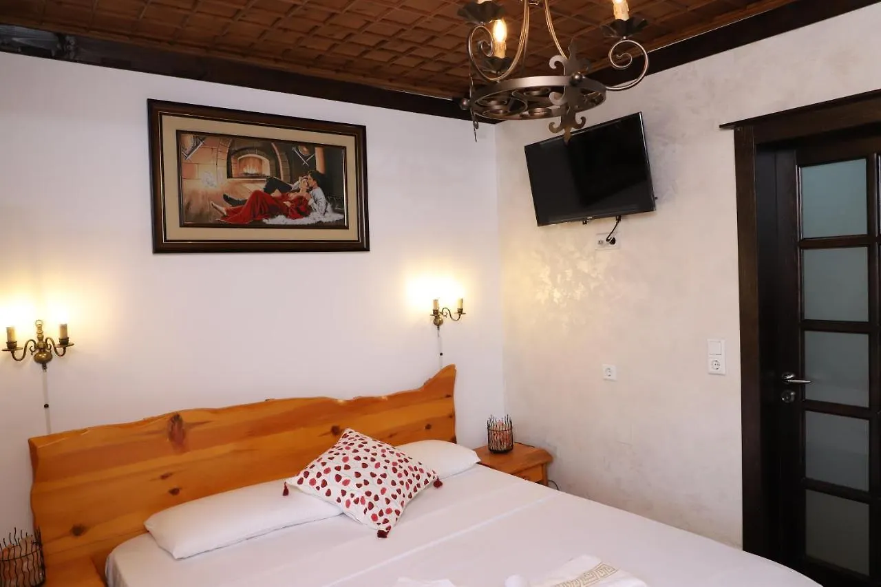 Vila Darla Berat 0*,  Albanië