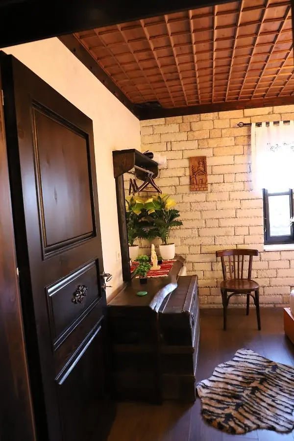 Bed & Breakfast Vila Darla Berat Albanië
