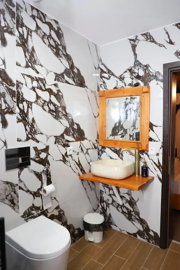 Bed & Breakfast Vila Darla Berat