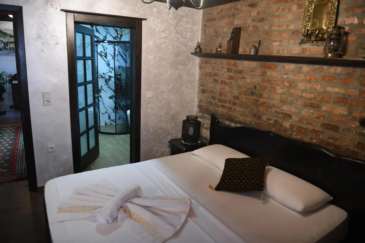 Vila Darla Berat Bed & Breakfast